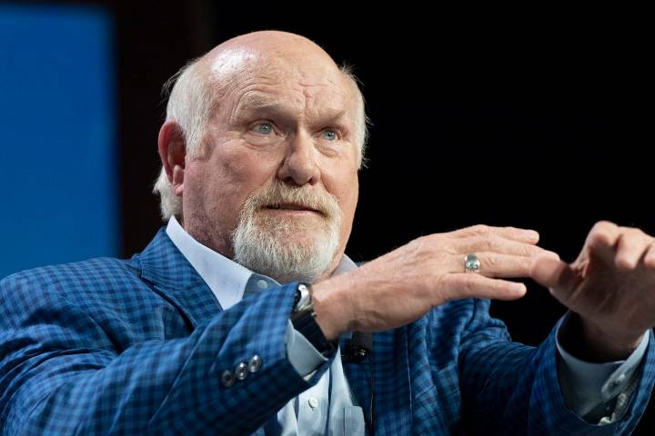 Terry Bradshaw Fumbles Twice Live on FOX NFL Sunday After Confirming Retirement Plan Terry Bradshaw enters another NFL season with his trademark personality on FOX NFL Sunday as the Hall of Famer make
