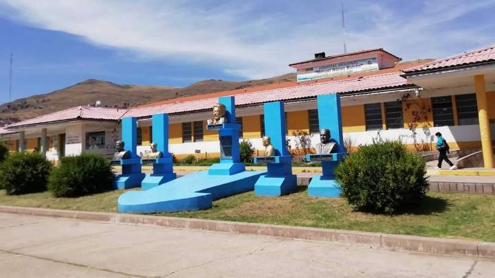 Profesionales de la salud de Puno se van a París, según gore Puno