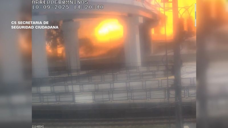 "Todo era lumbre": Video muestra la explosión de un pipa de gas en una avenida de la Ciudad de México