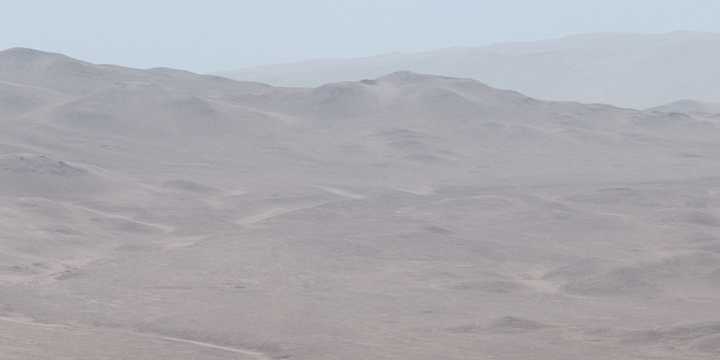 NASA’s Curiosity rover captures new photos of the Martian landscape