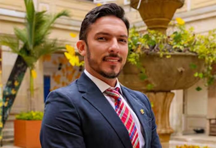 Petro volvió a nombrar a Florián en MinIgualdad