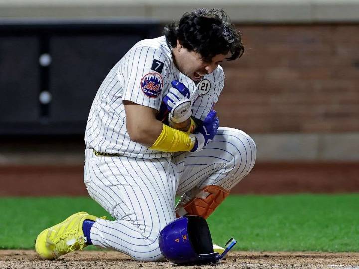 Francisco Álvarez vuelve a ser víctima de un pelotazo