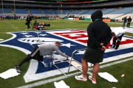 Steelers RB Jaylen Warren inactive vs. Vikings in Dublin