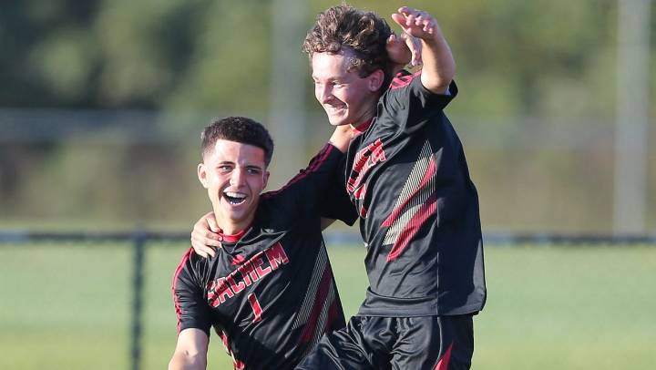 Sachem East's Rodrigo Alvarez's OT goal keys win over Ward Melville
