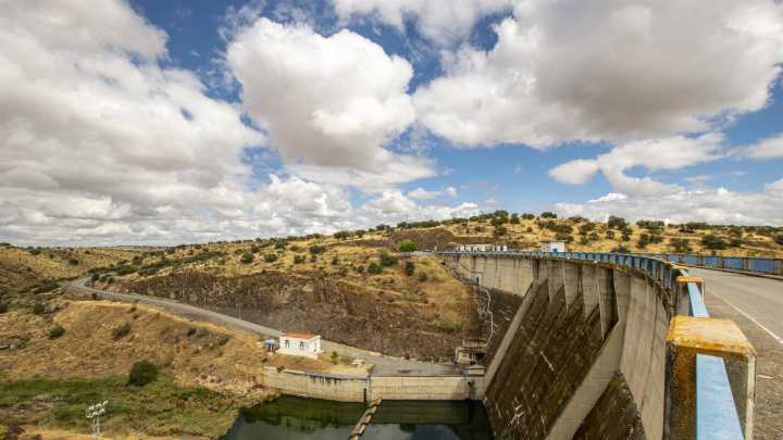 Junta y Diputación frustradas tras la reunión con la CHG por el proyecto de conexión de La Colada y Sierra Boyera