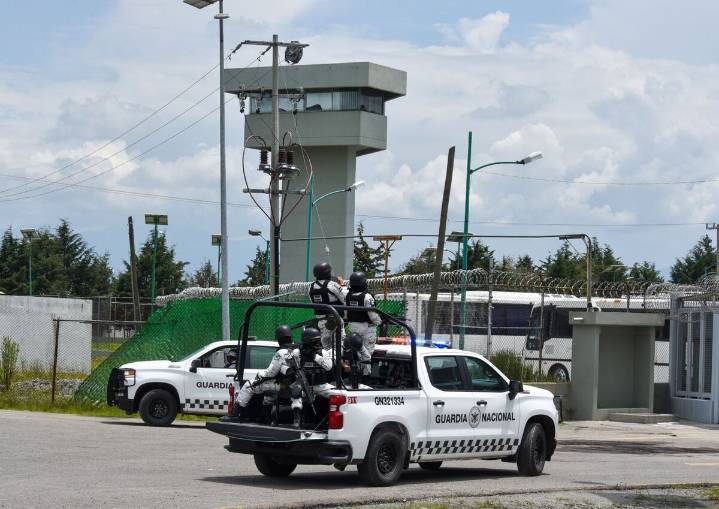 CNDH respalda a trabajadora  tras violación de sus derechos por la FGR