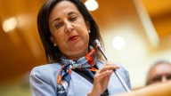 Robles niega que ella frene el embargo a Israel y Sumar promete que irá al próximo Consejo de Ministros