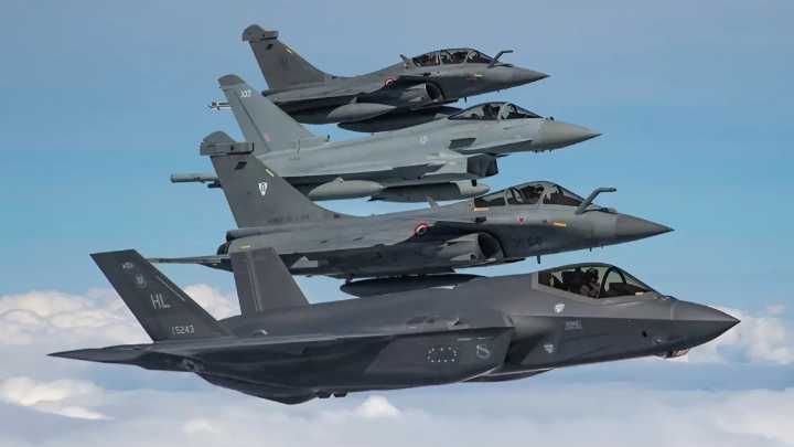 Estados Unidos despliega 10 cazas F-35 en el Caribe tras tensiones con Venezuela