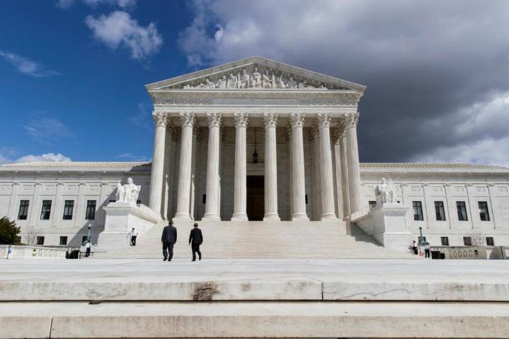 Trump asks Supreme Court to let him fire member of FTC