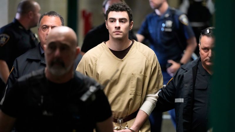 Luigi Mangione’s lawyers want death penalty off the table in UnitedHealthcare CEO murder case