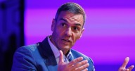 Sánchez saca pecho de su Gobierno en una cumbre izquierdista en Londres: «Lo hemos hecho bastante bien»
