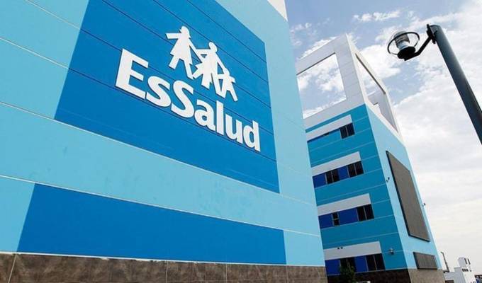 EsSalud en la mira: sindicatos denuncian copamiento de APP y anuncian huelga nacional