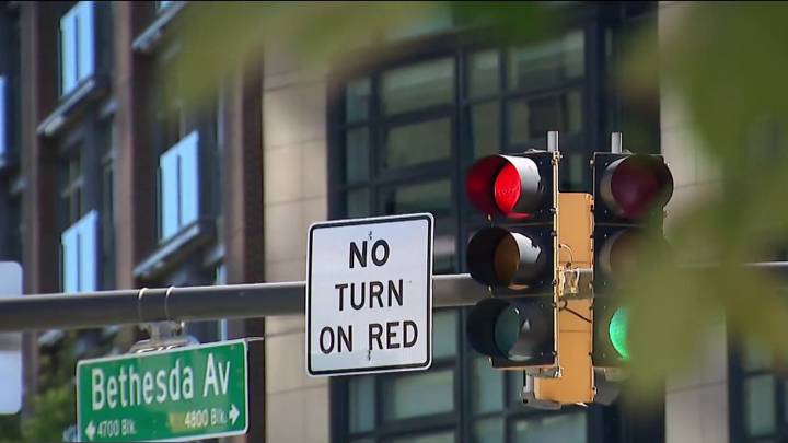 Hundreds of ‘No Turn on Red’ signs go up in Montgomery County