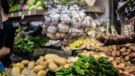 Estos son los productos de la canasta básica que han subido de precio por el cierre de la vía al Llano