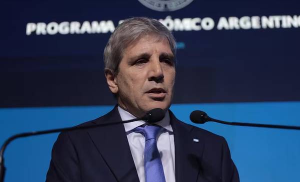 Caputo se refirió a la sesión de hoy en el Senado: "Están tratando de voltear al presidente"
