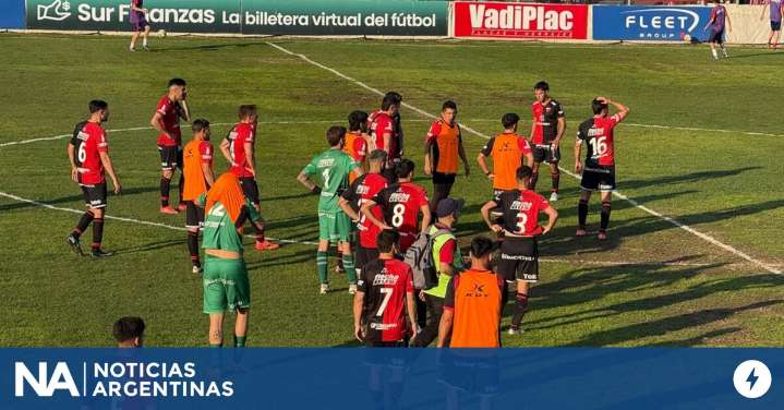 En Colón, una protesta pacífica terminó en represión policial y un jugador herido