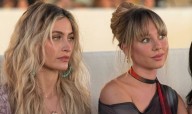 Así fue el reencuentro entre Ester Exposito y Paris Jackson tras su escándalo en el pasado