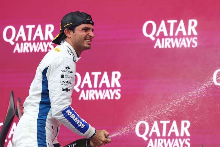 Toto Wolff sends cheeky gift to James Vowles after Carlos Sainz's Azerbaijan GP podium