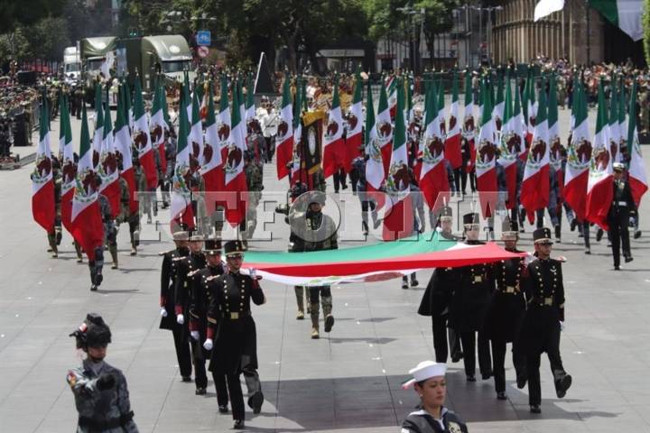Concluye Desfile Militar sin novedad