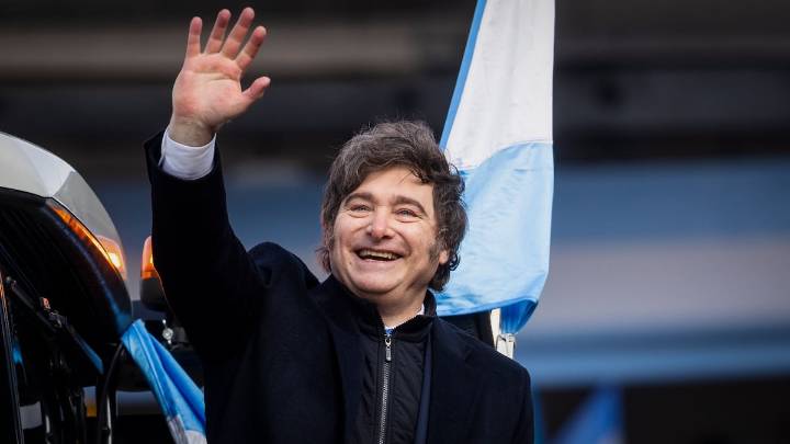 Estados Unidos anuncia que hará “lo que sea necesario para apoyar a Argentina”
