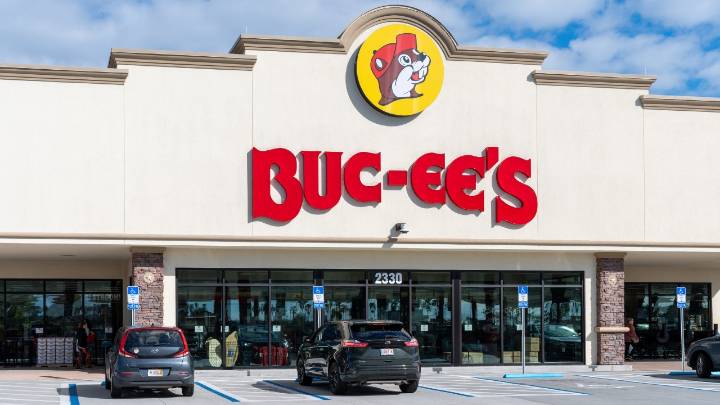 Buc-ee's buys land in new Oak Creek for $7.5M