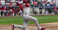 Phillies beat Brewers 2-0 behind Suárez's 6 shutout innings