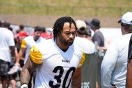 Jaylen Warren Sends 4-Word Message to Steelers as Mike Tomlin Takes 8