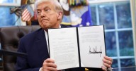 Trump anuncia impuesto del 100% a medicamentos de patente extranjeras y camiones importados