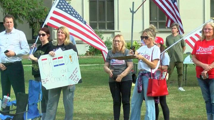 Toledo gathering honors Charlie Kirk and calls for unity against political violence