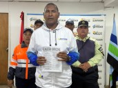 José Maza: No está planteado el aumento del pasaje