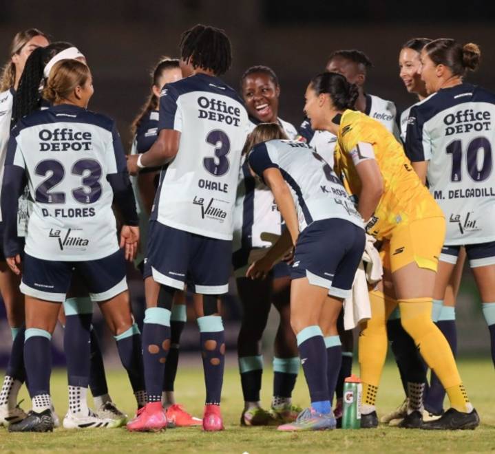 Pachuca gana 3-2 a Bravas con doblete de Chinwendu; Charlyn retorna a las canchas