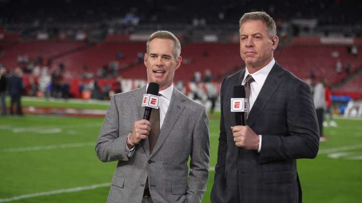 ESPN legend Joe Buck broke down in tears over criticism of his broadcasting skills