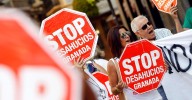 Stop Desahucios acusa al Ayuntamiento de Granada de promover desalojos en Santa Adela