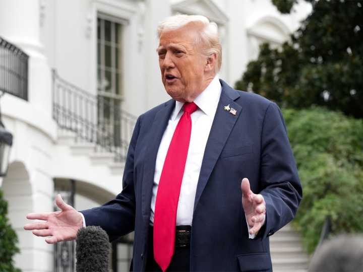 Trump says Hamas has "three or four" days to respond to Gaza peac