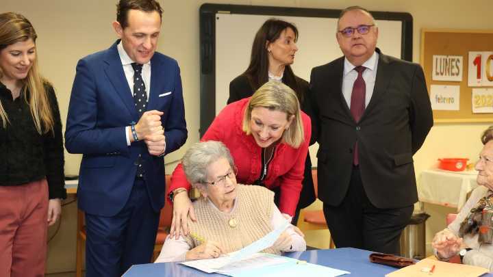 El modelo de cuidados a mayores en el hogar traspasa fronteras