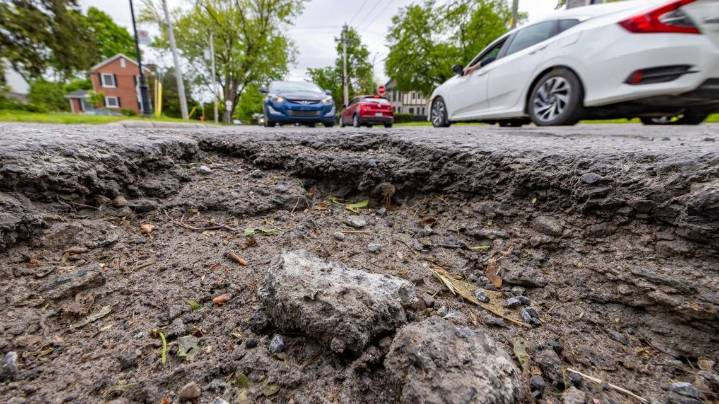 One of Montreal's 'worst roads' to be repaved and made safer next year, Hampstead mayor says
