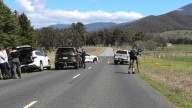 Major police operation underway at scene of Dezi Freeman alleged cop shooting as dozens of heavily armed police arrive in Porepunkah