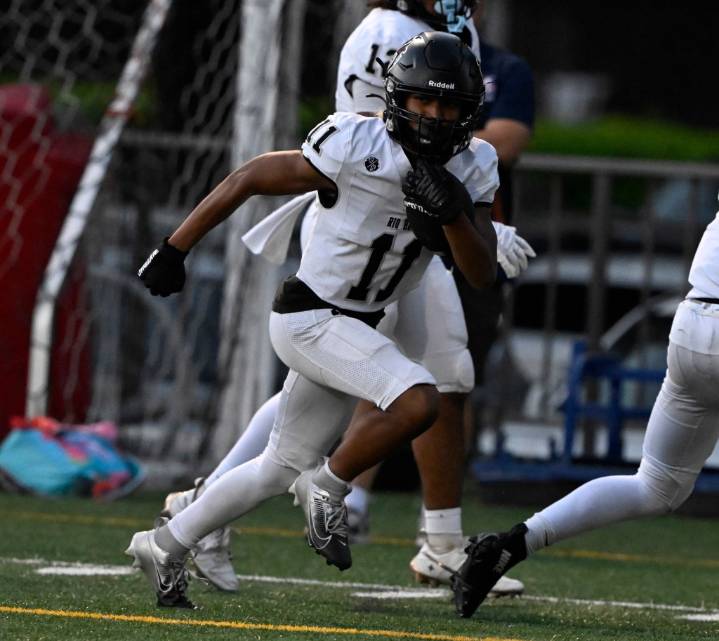 Rio Hondo Prep football does everything right in rout of Maranatha