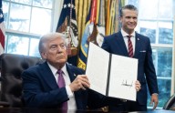 Trump oficializa regreso del Departamento de Guerra de Estados Unidos