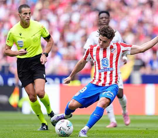 Atlético de Madrid golea 5-2 al Real Madrid en el clásico madrileño y le quita el invicto