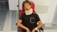 Un niño de 13 años, hospitalizado tras ser brutalmente agredido por el padre de un rival en un partido infantil