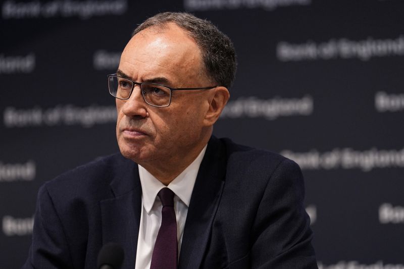BoE's Bailey says markets have grasped message on less certain rate cuts
