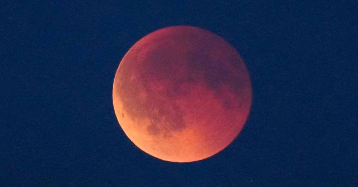 'Blood moon' rises in skies around the world