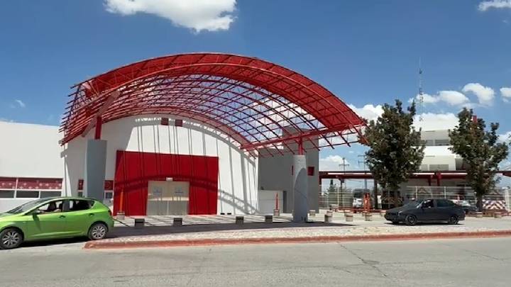 Chofer de aplicación muere en la Cruz Roja en Saltillo tras convulsionar; un día antes había asistido a unos XV años