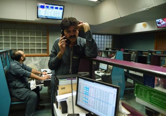 Profit-taking drags PSX below 155,000