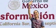 Sheinbaum arremete contra sexenios del PRI y PAN en medio de críticas por caso de ‘huachicol fiscal’: “Fueron 36 años de tristeza”