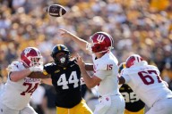 Big Ten football: No. 11 Indiana beats Iowa 20