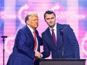 Trump culpa a la "izquierda radical" por asesinato de Charlie Kirk