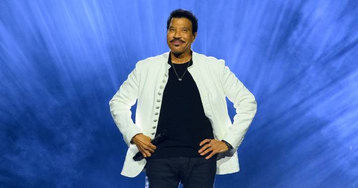 Lionel Richie’s Book-Talk Controversy, Explained