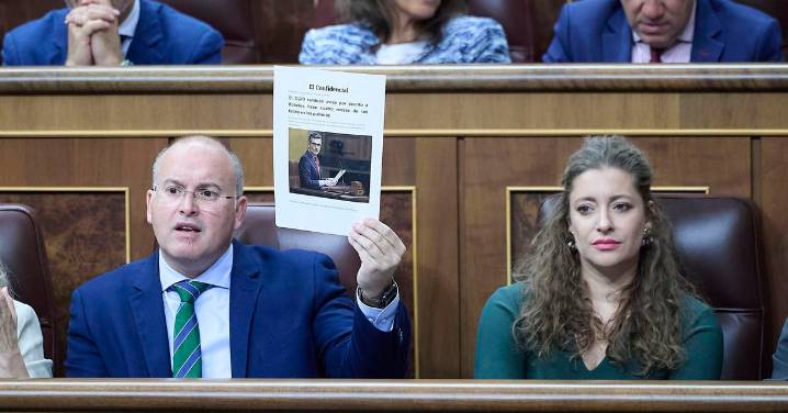 El PP cree que Sánchez concurrirá en 2027 para defender a su familia